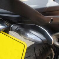 Tepelný štít indikátoru k držáku SPZ, KTM 790 Duke, 890 Duke R, černá